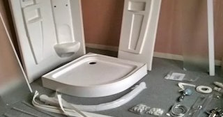 Установка и монтаж душевых кабин от 4168 руб. в Симферополе - СантехДомСмф